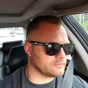 Meet your Posher, Yuri